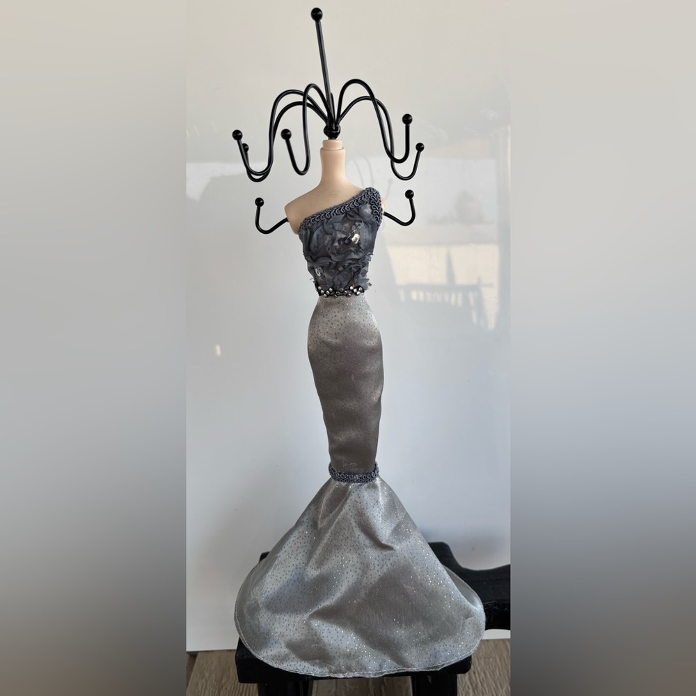 Jewelry Organizer Tree Stand Lady's Sequin Pencil Dress Form Hooks Vanity Doll